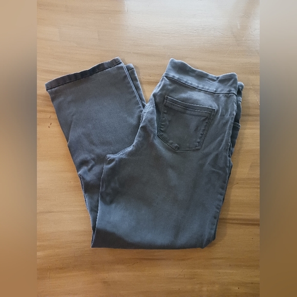 Westbound Denim - Westbound Womens 14 Short Black Jeans/Pants Pull On Style Faded Black/Charcoal